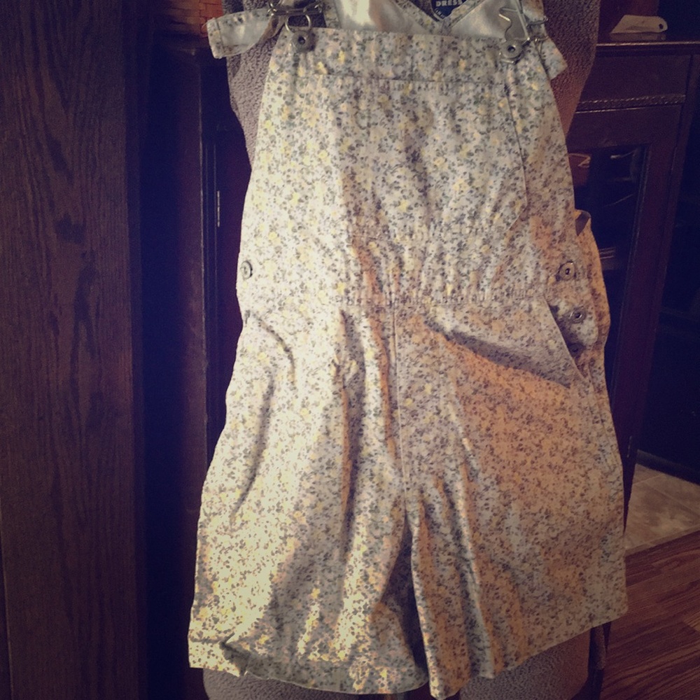 A cute pair of floral overalls.